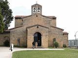 Iglesia de San Julián de los Prados