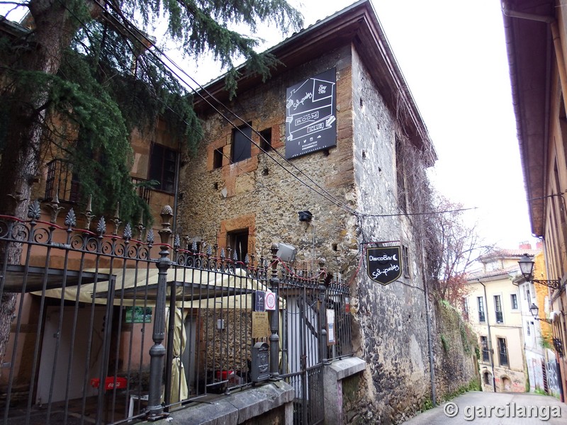 Muralla urbana de Oviedo