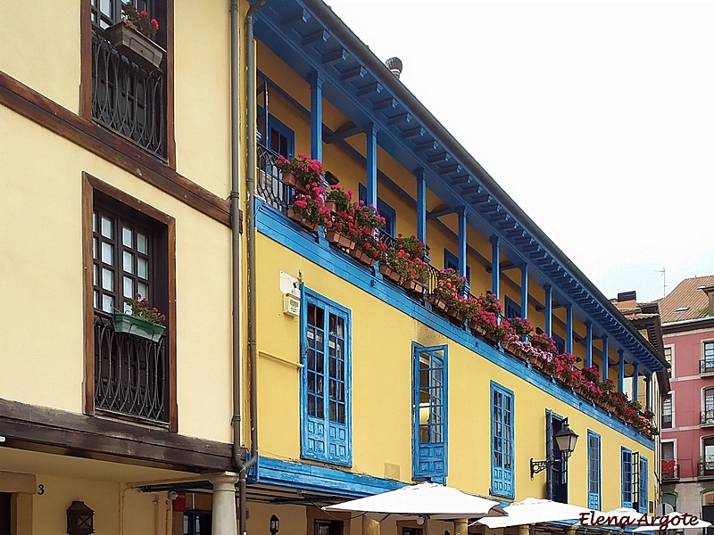 Plaza y Mercado del Fontán