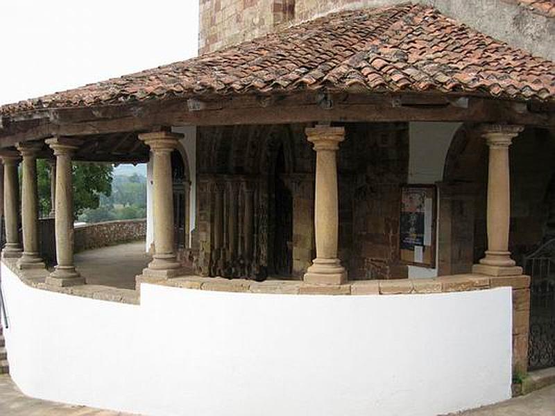 Iglesia de San Juan de Amandi