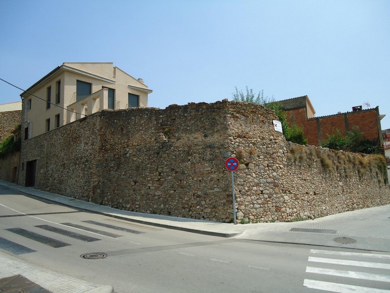 Muralla urbana de Caldes de Montbui