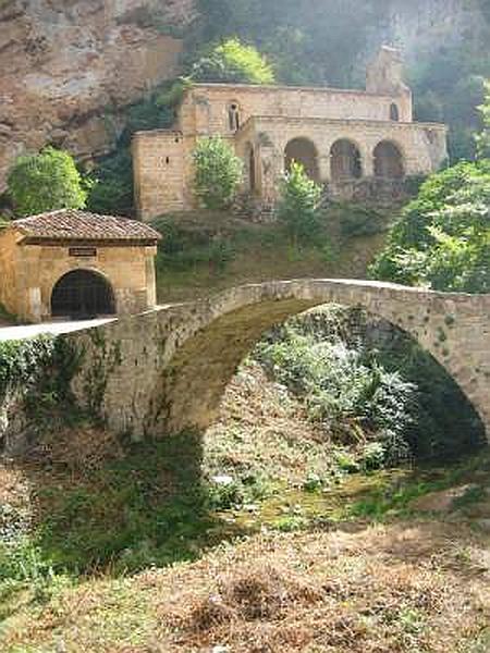 Puente medieval de Tobera