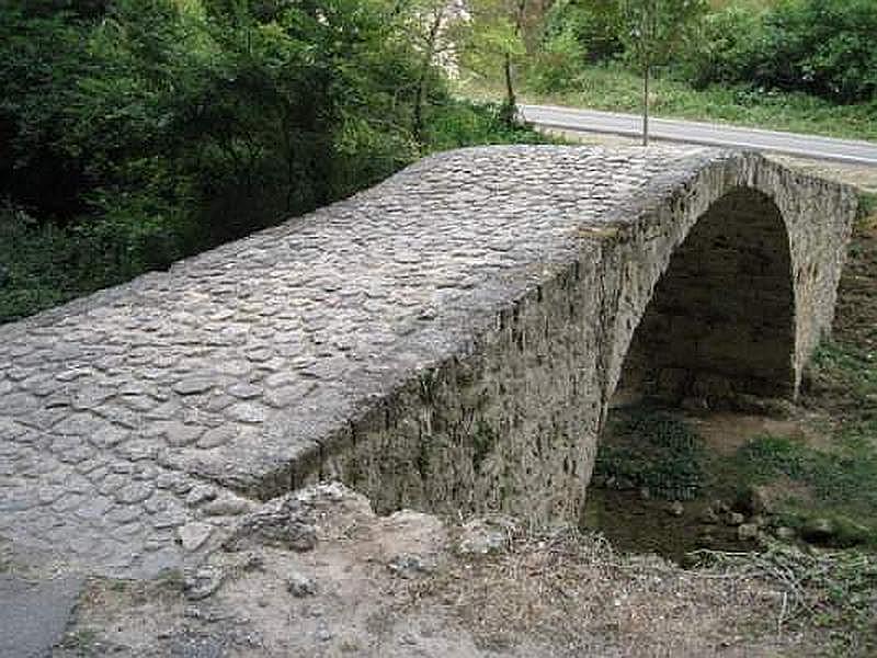 Puente medieval de Tobera