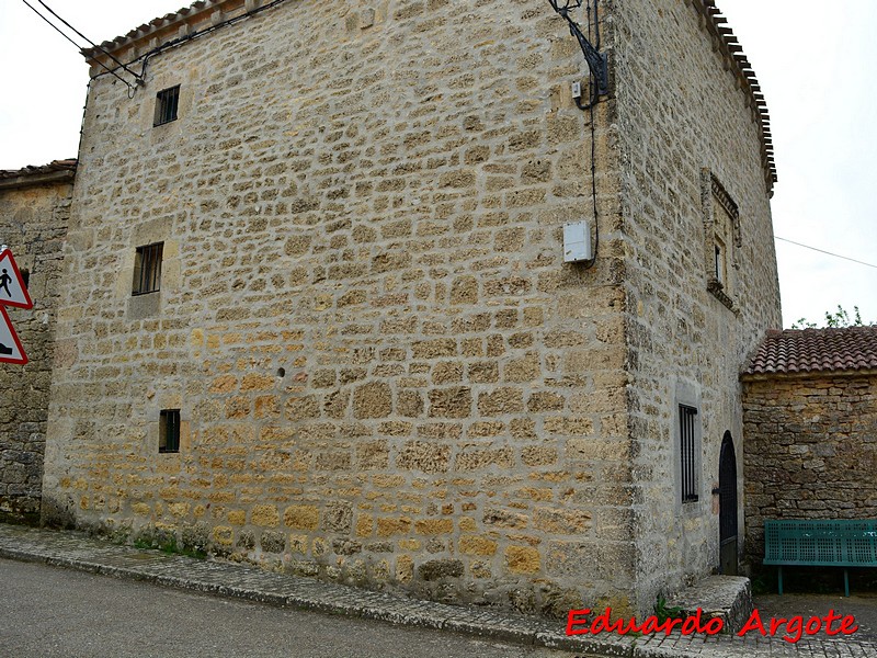 Casa-Torre de Quintanaloma