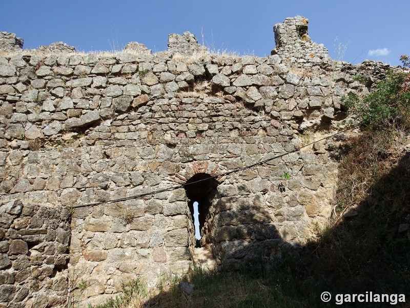 Castillo de Santibáñez el Alto