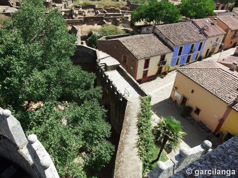 Muralla urbana de Granadilla