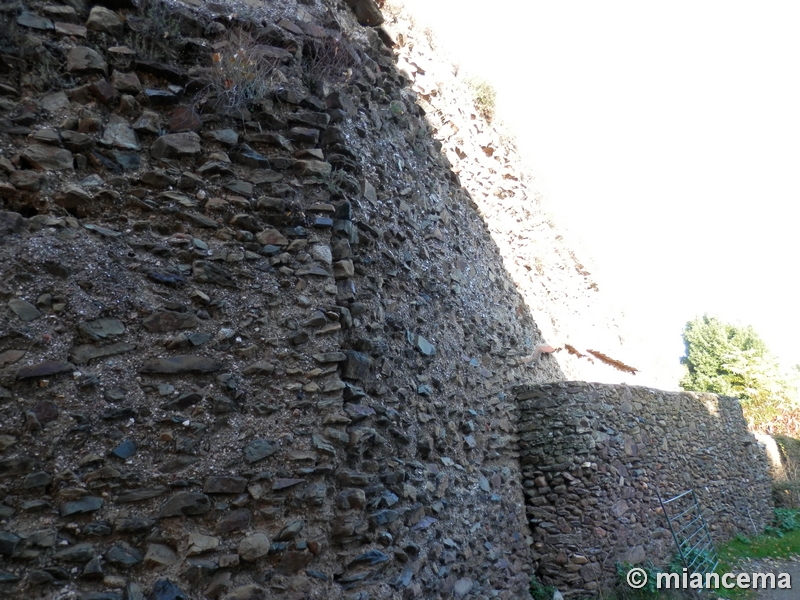 Muralla urbana de Granadilla