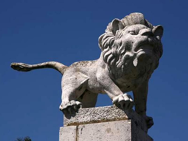 Monumento El León