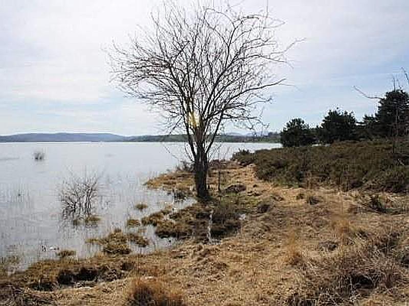Pantano del Ebro
