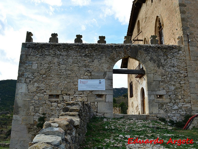 Castillo palacio de Herbés