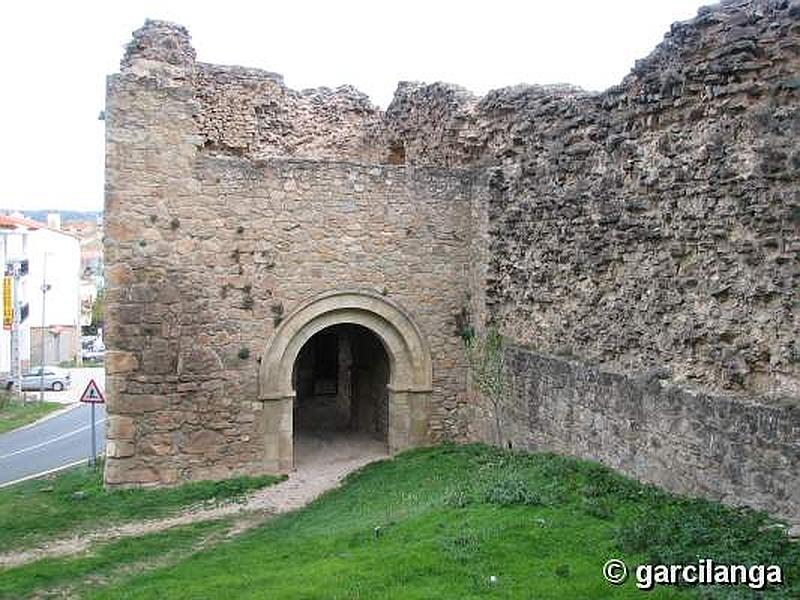 Muralla urbana de Cañete