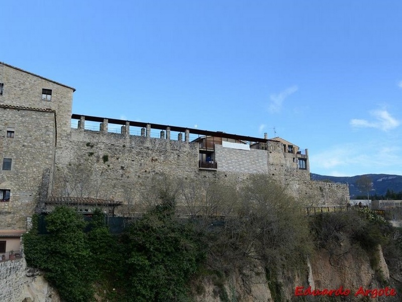 Puente fortificado de Besalú