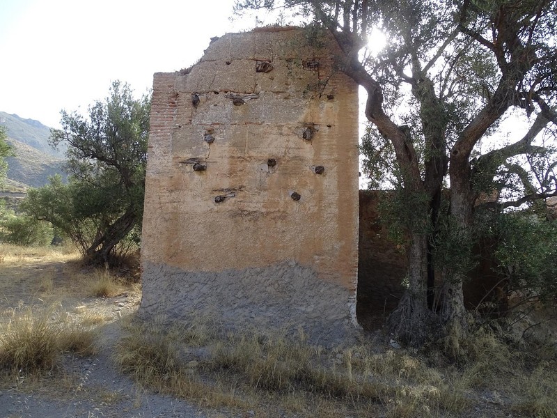 Recinto murado de Tablate