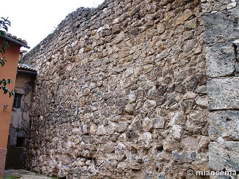 Muralla urbana de Brihuega