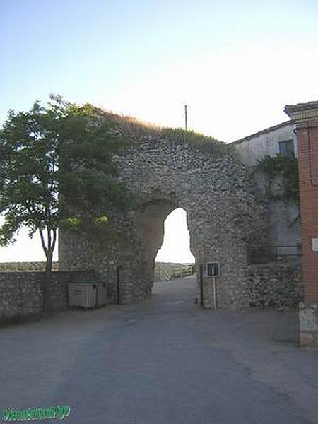 Muralla urbana de Fuentes de la Alcarria