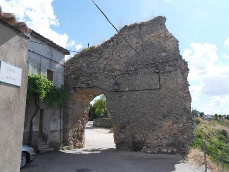 Muralla urbana de Fuentes de la Alcarria