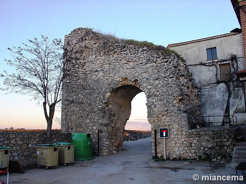 Muralla urbana de Fuentes de la Alcarria