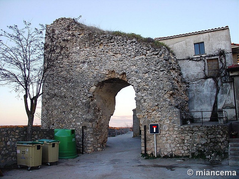 Muralla urbana de Fuentes de la Alcarria