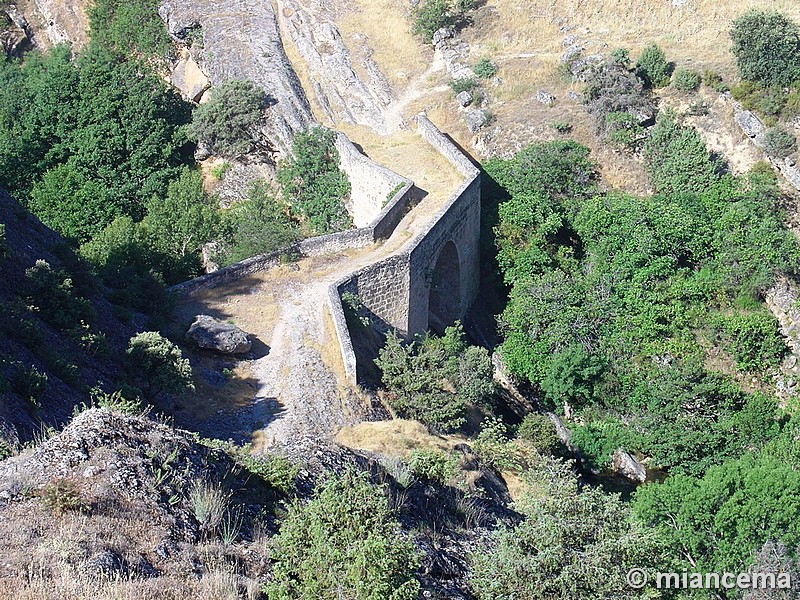 Puente medieval de Beleña de Sorbe