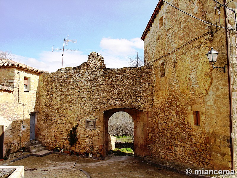 Muralla urbana de Palazuelos