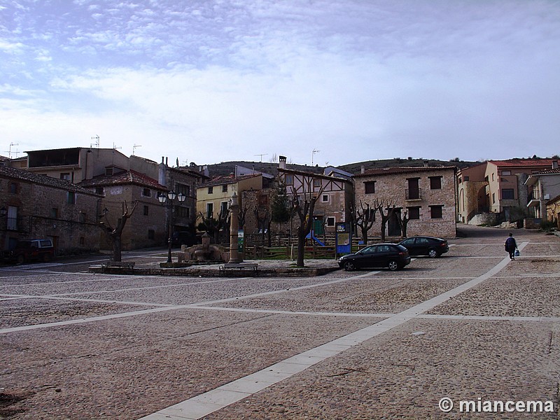 Plaza Mayor de Palazuelos