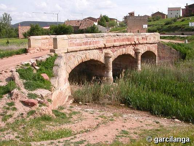 Puente sobre el río Salado