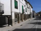 Calles con soportales de Tendilla