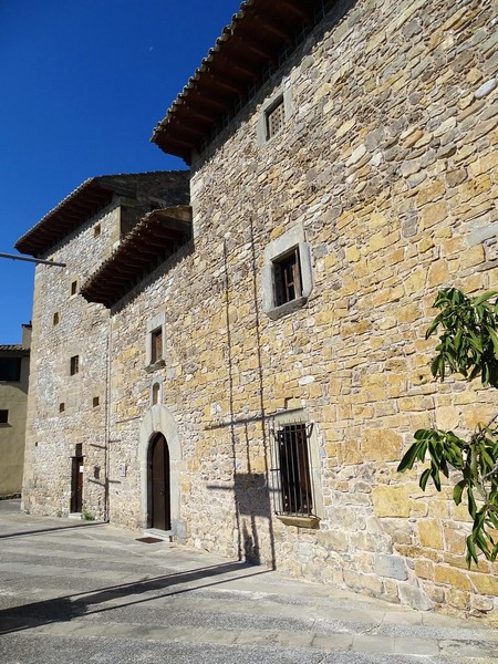 Casa palacio de Ligüerre de Cinca