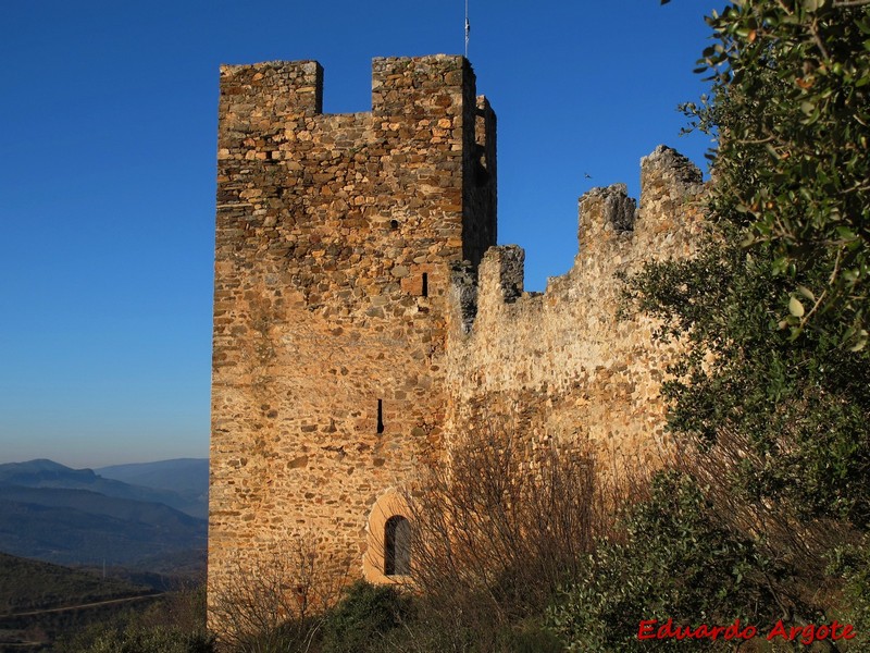 Castillo de Cornatel