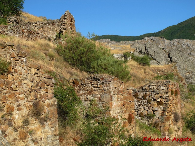 Castillo de Montuerto