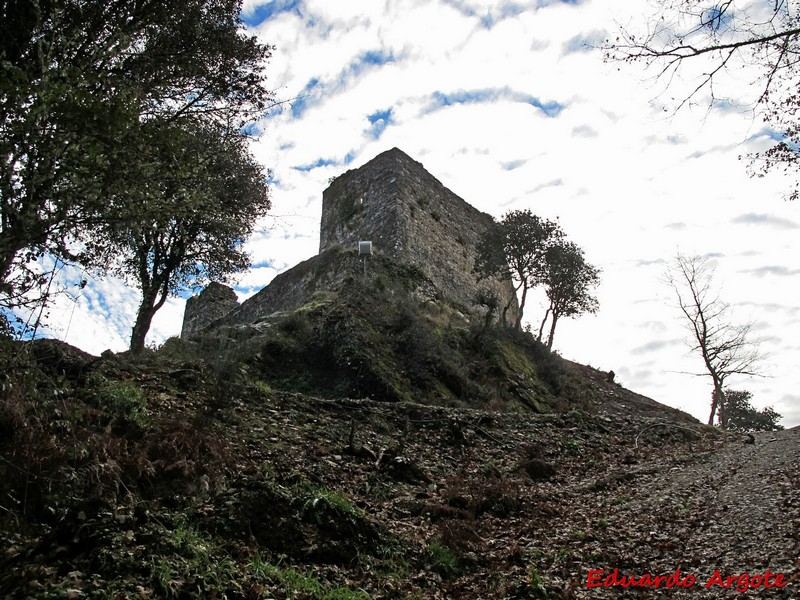 Castillo de Sarracín