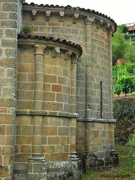 Iglesia de San Vicente de Pombeiro