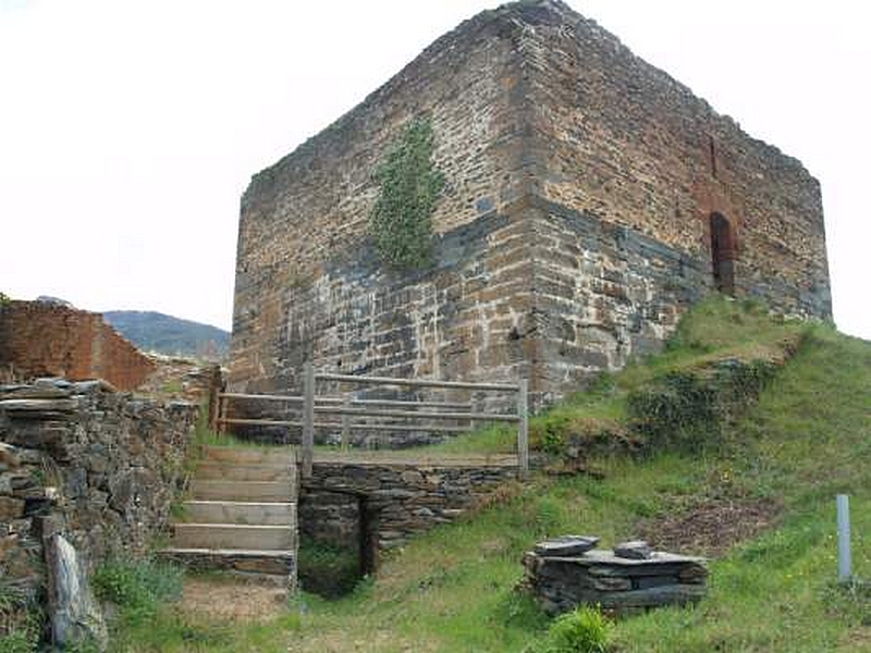 Castillo de Torrenovaes