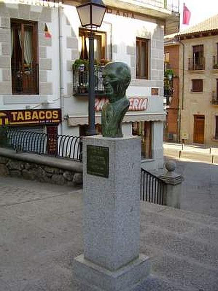 Monumento a Vicente Aleixandre