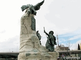 Monumento a Andrés Torrejón