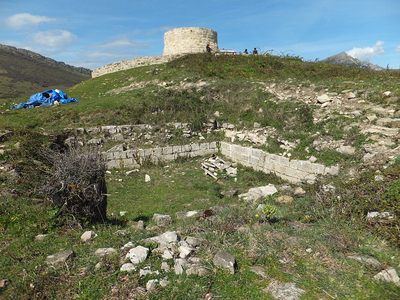 Castillo de Garaño