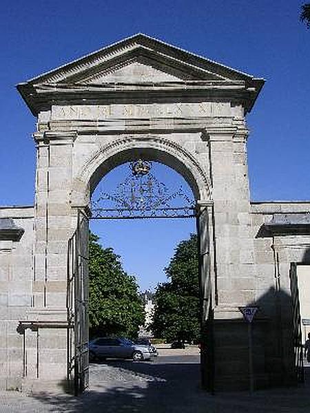Puerta de Carlos III