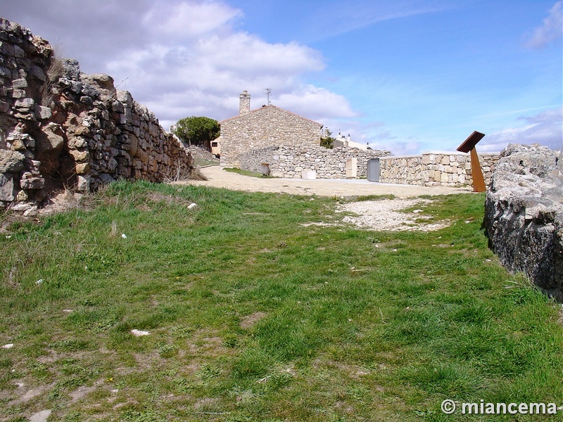 Muralla urbana de Medinaceli