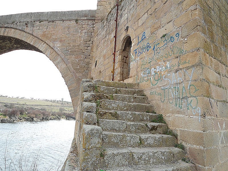 Puente del Arzobispo