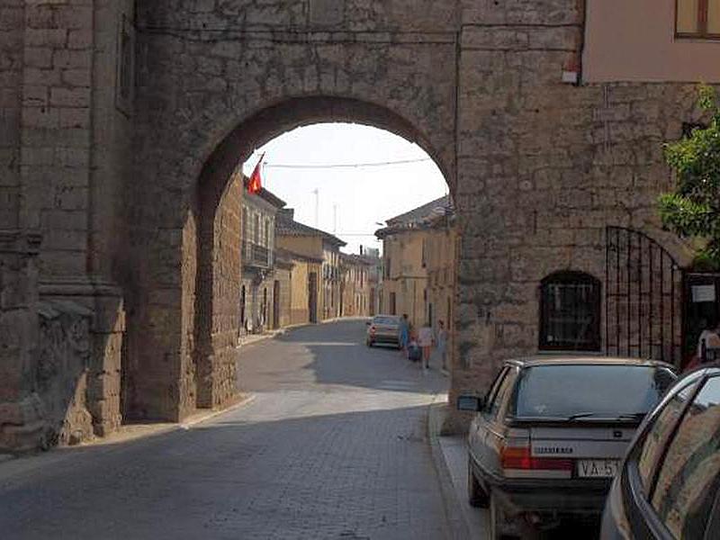 Muralla urbana de Villabrágima