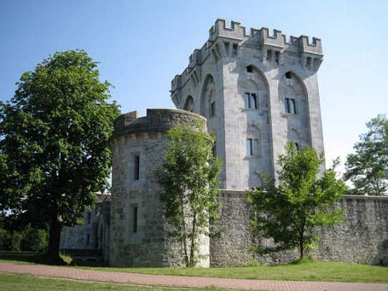 Castillo palacio de Arteaga