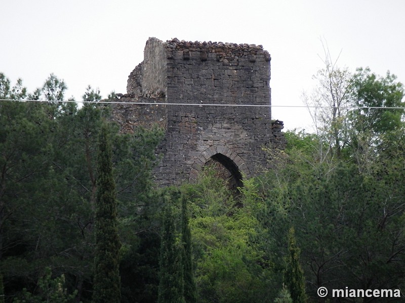 Muralla urbana de Tiermas