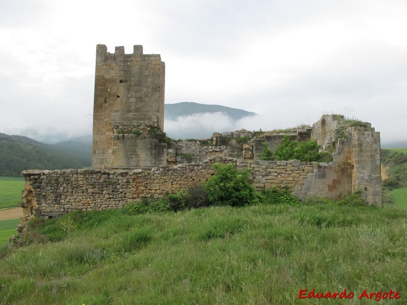 Castillo de Añués